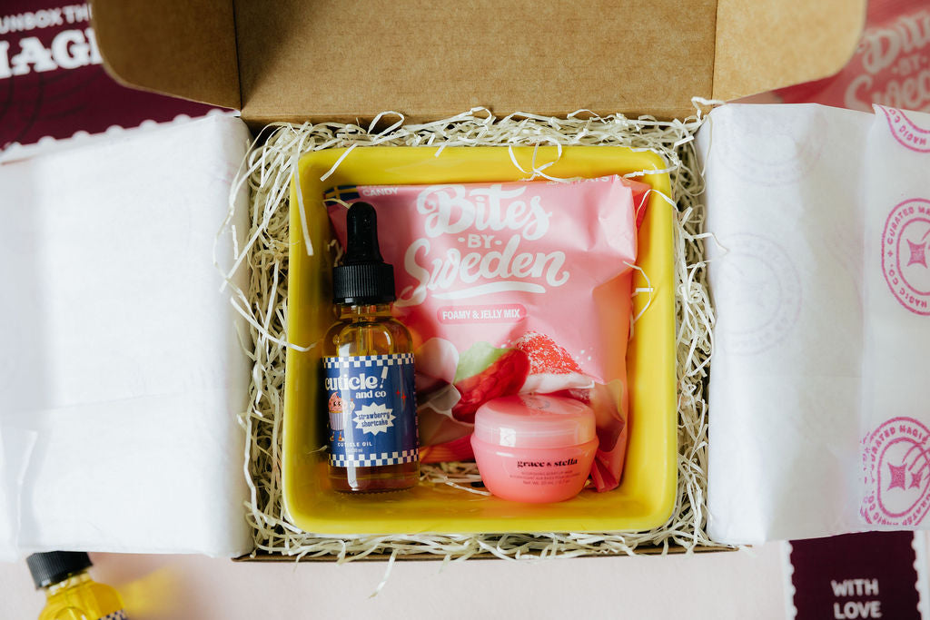 Berry basket with Curicle oil, Bites by Sweden and lip mask
