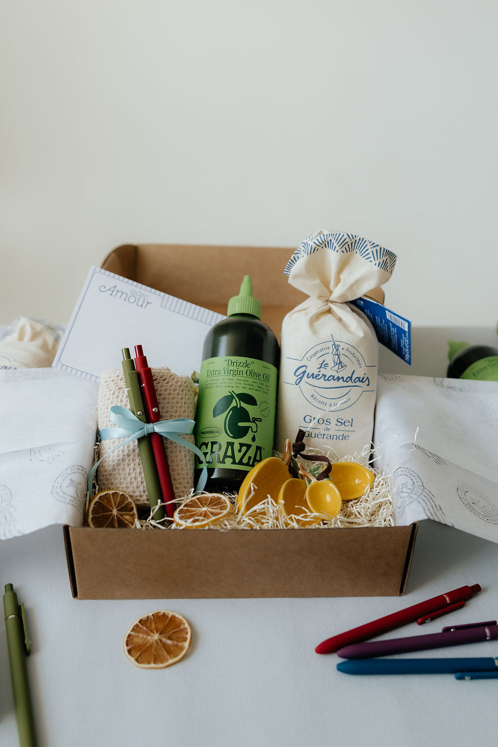 Gift Box with Graza oil, French Salt, lemon ceramic spoons, gift card, kitchen towel and pens